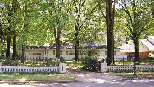 HISTORIC FIRST HOME OF ELVIS, 01